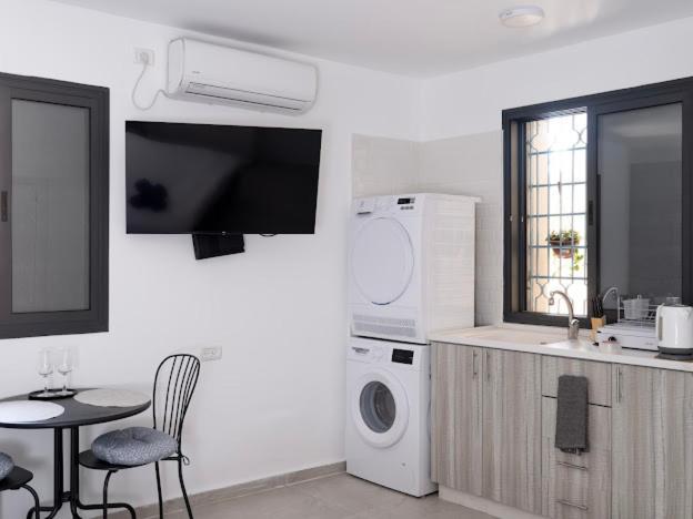 Cousy Suite Studio Jerusalén Exterior foto